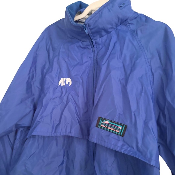 Vintage Windbreaker - Picture 3 of 5